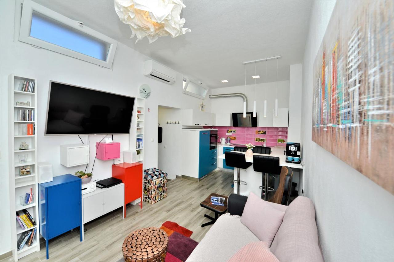 Pop&Rock Holiday House ザダル エクステリア 写真