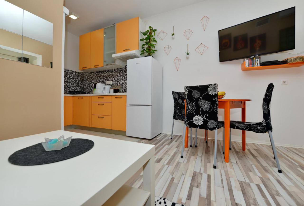 Pop&Rock Holiday House ザダル エクステリア 写真